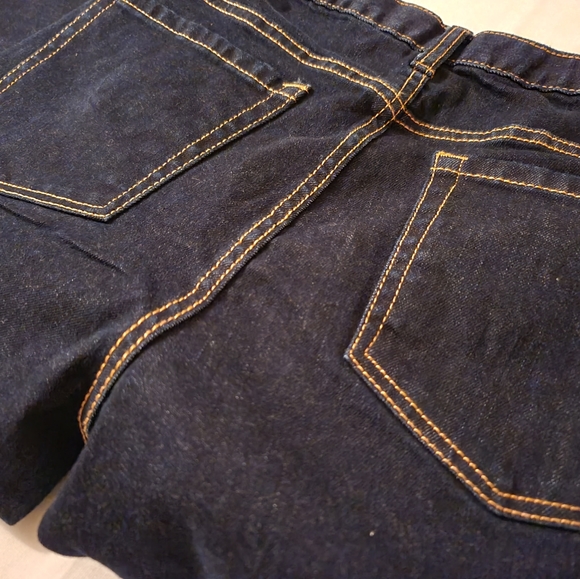 Old Navy jeans - Picture 5 of 5